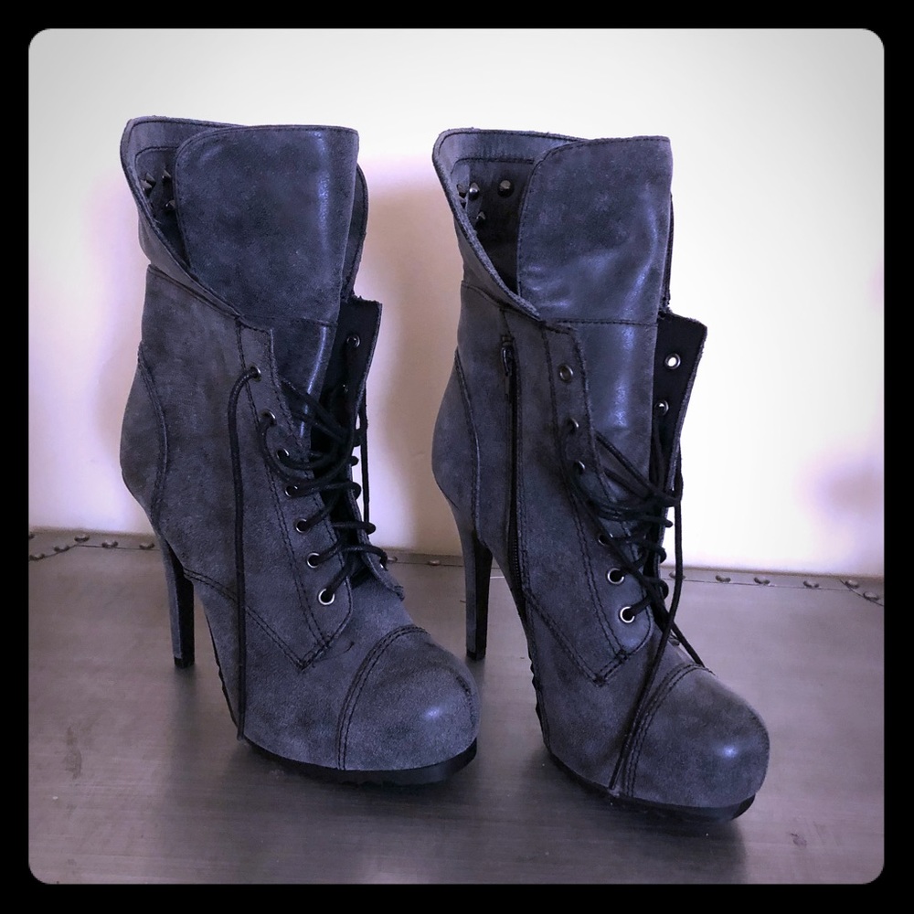 Lace boots
